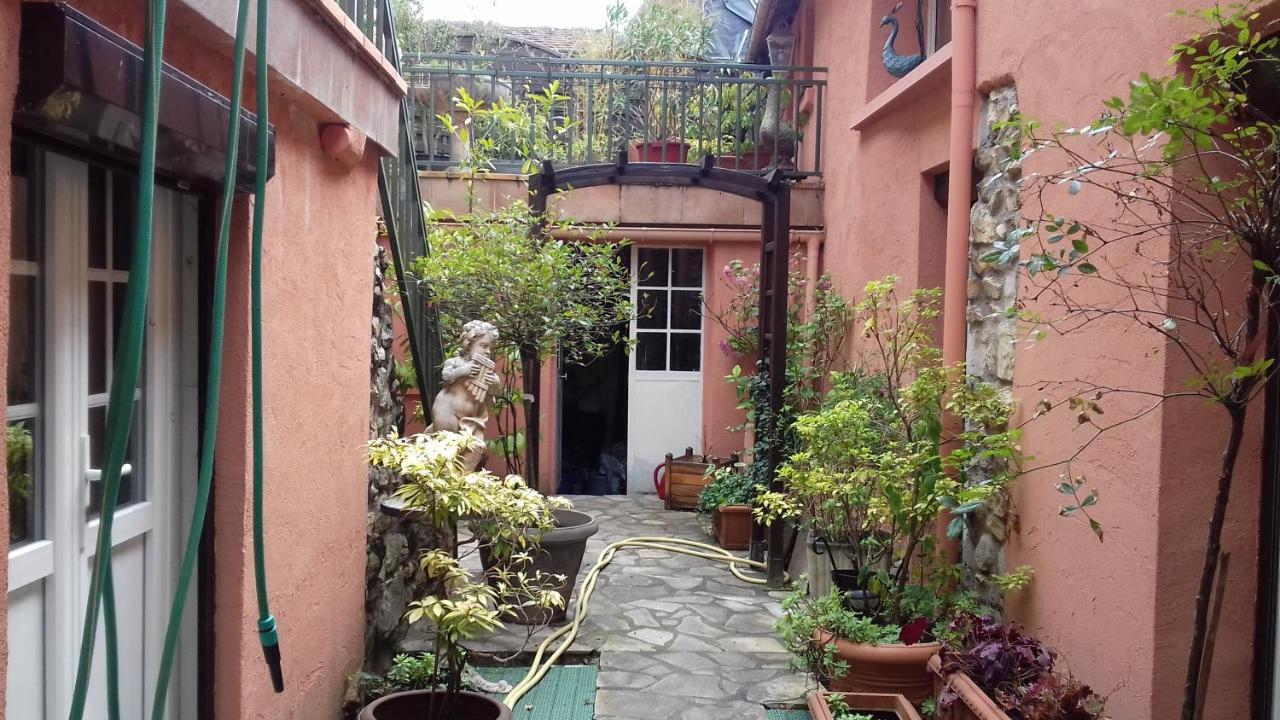 Готель La Maison Rose: Lieu Atypique Немур Екстер'єр фото